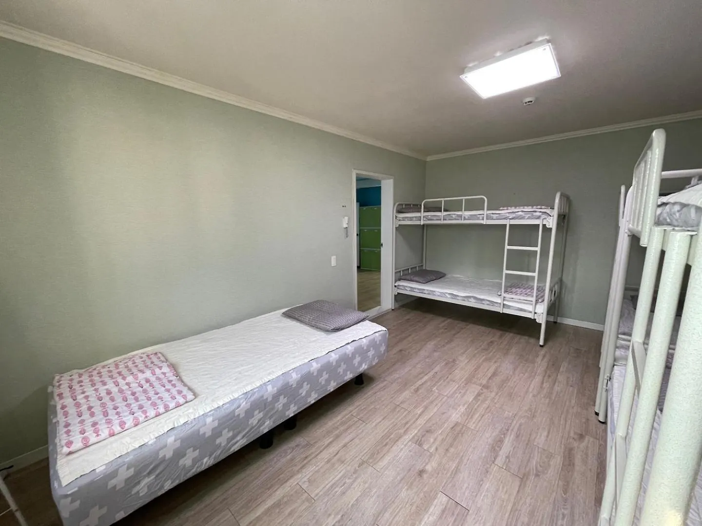 Beach Stay Guesthouse بوسان كوريا الجنوبية