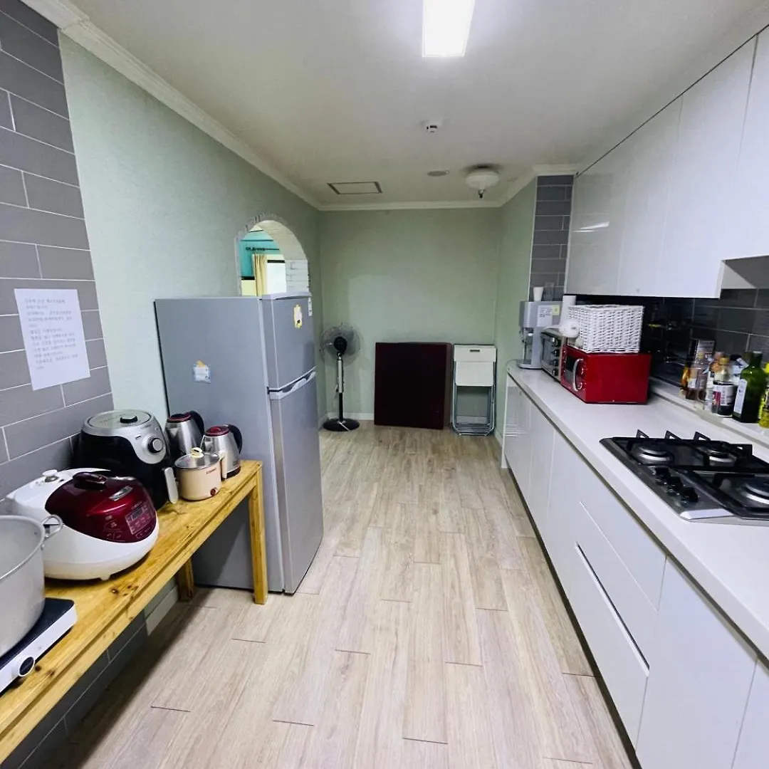 Pensión Beach Stay Guesthouse Ciudad Metropolitana de Ciudad Metropolitana de Busan Corea del Sur